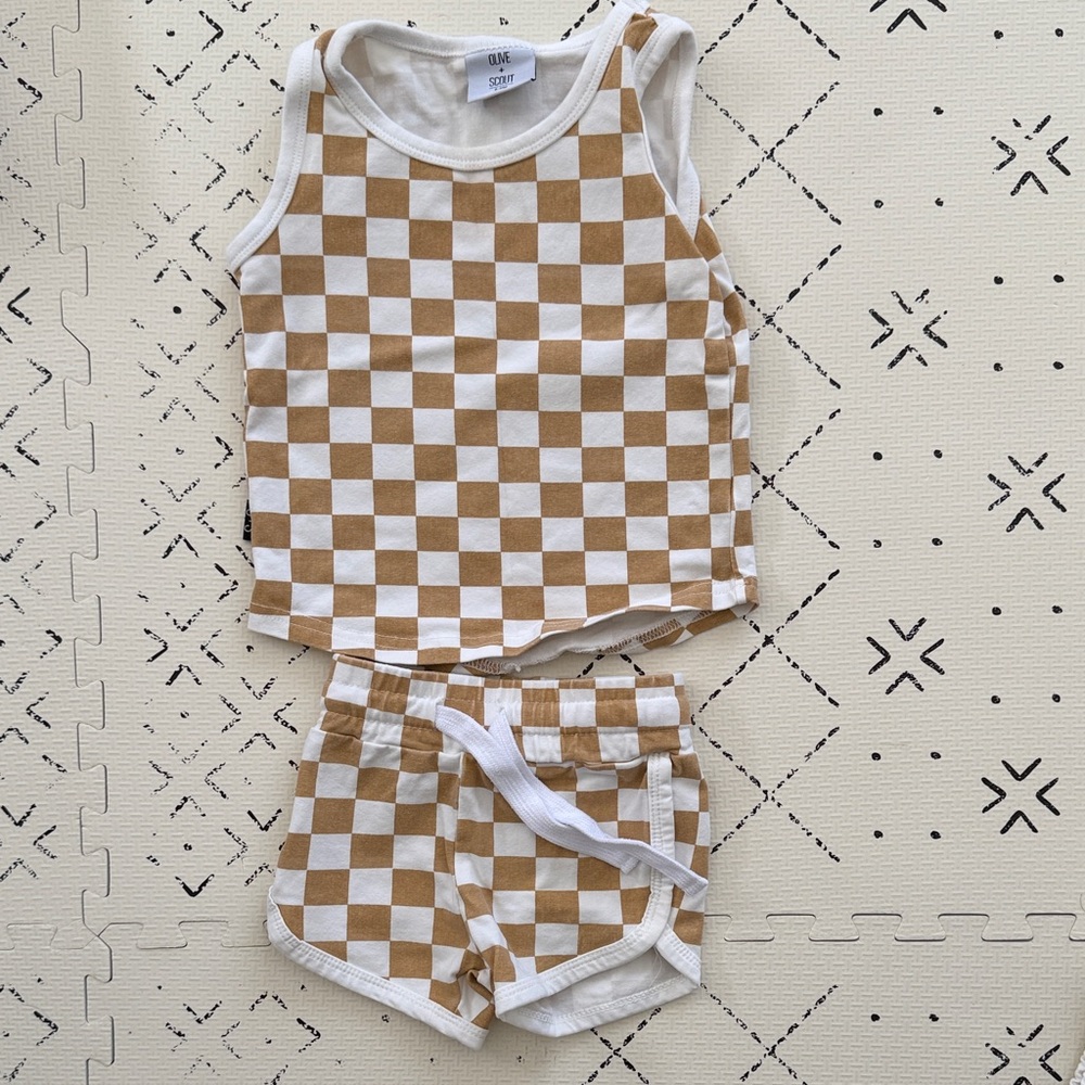 Olive + Scout Kids Checkerboard Tank & Shorts Set - White & Tan -